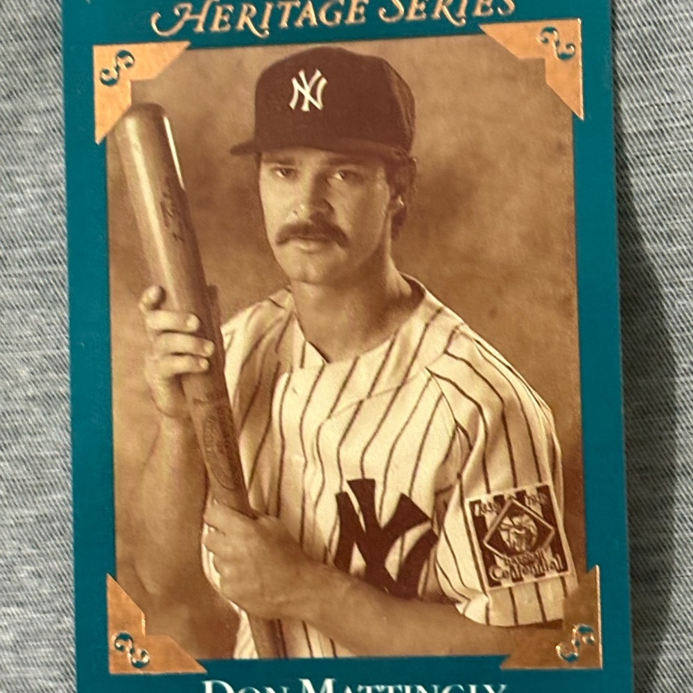 2/$5 MLB Heritage Series Trading Card - Don Mattingly